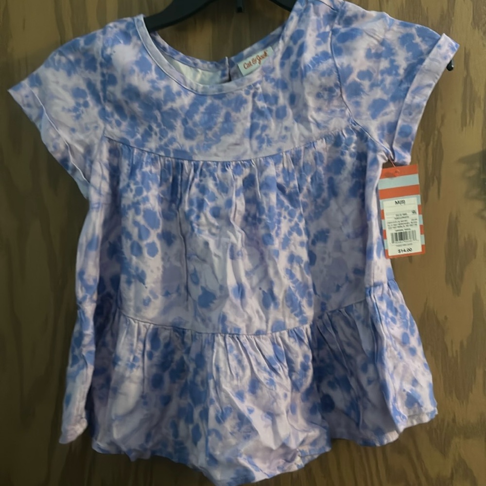 CAT & JACK PURPLE TIE DYE TEE: NEW WITH TAGS: SIZE M(8)